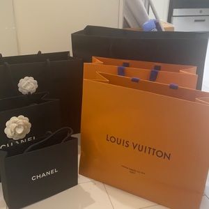 6 Luxury Shopping Bags